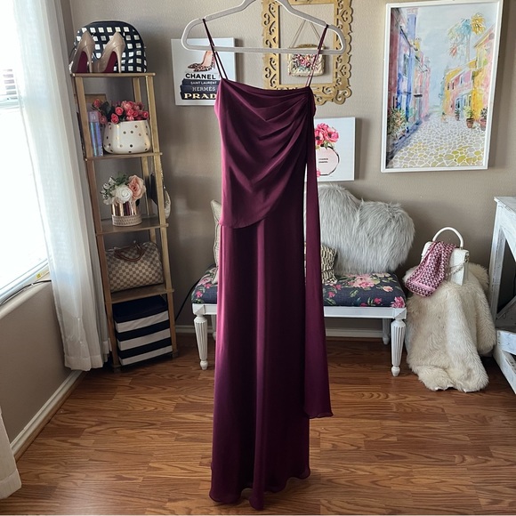 Thea Dora formal dress gown size 4 - Picture 3 of 8